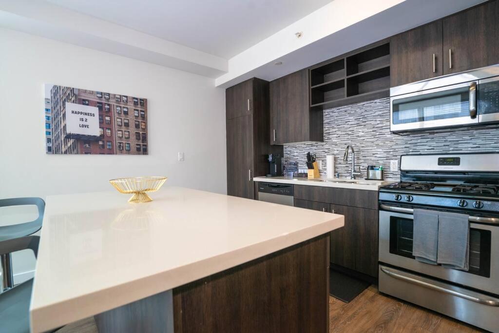 June Specials- Suite Spot Dtla- Free Parking For One Car! Los Angeles Eksteriør billede