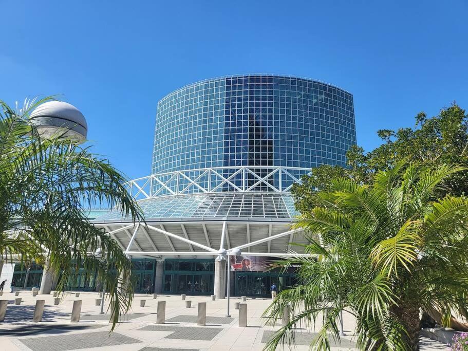 June Specials- Suite Spot Dtla- Free Parking For One Car! Los Angeles Eksteriør billede